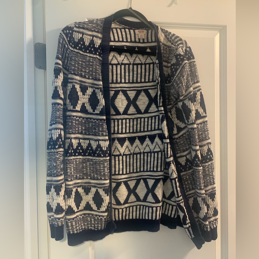 Mossimo size large navy sweater cardigan